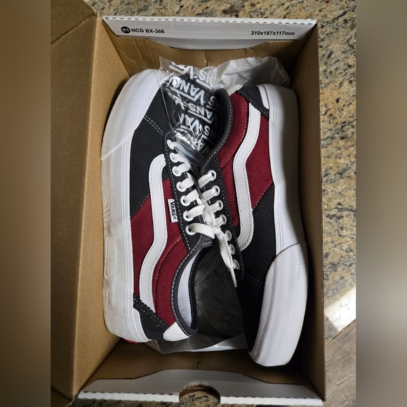 Van's Chima 2 - Picture 6 of 6